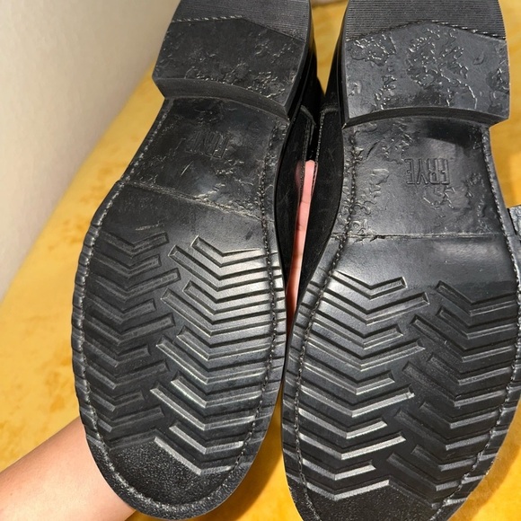 Frye Women's Black Veronica Flex Booties - Picture 10 of 16